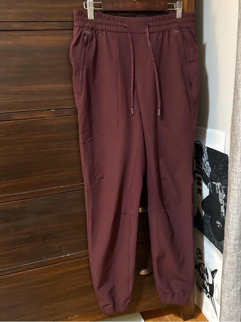 NEVER WORN Lululemon Men's Burgundy Drawstring Joggers